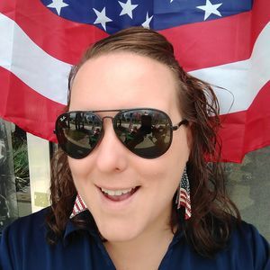 Meet your Posher, Robin